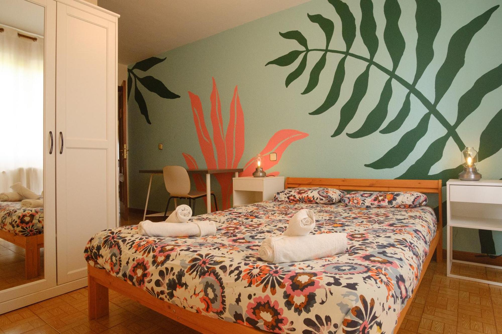 Liquid Surfhouse Hostel Langre  Luaran gambar