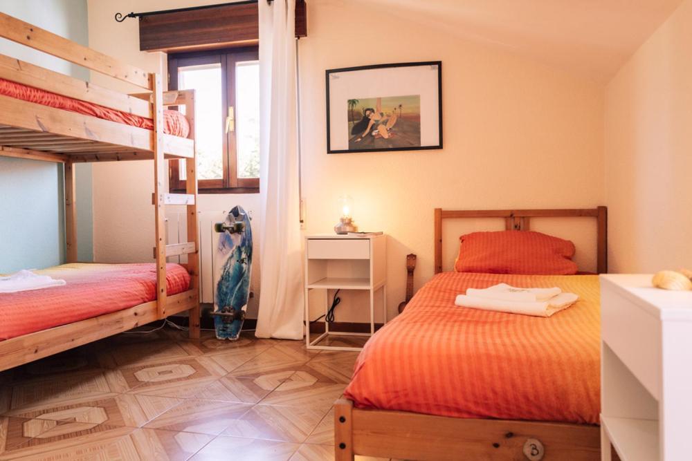 Liquid Surfhouse Hostel Langre  Luaran gambar